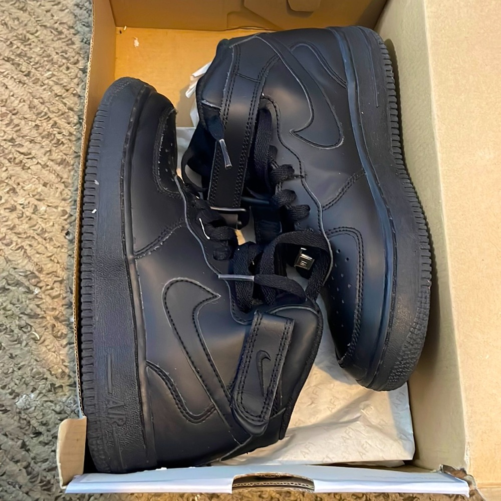 Black High air forces